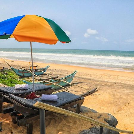 Ayomal Beach Paradise Kurunduwatta Extérieur photo