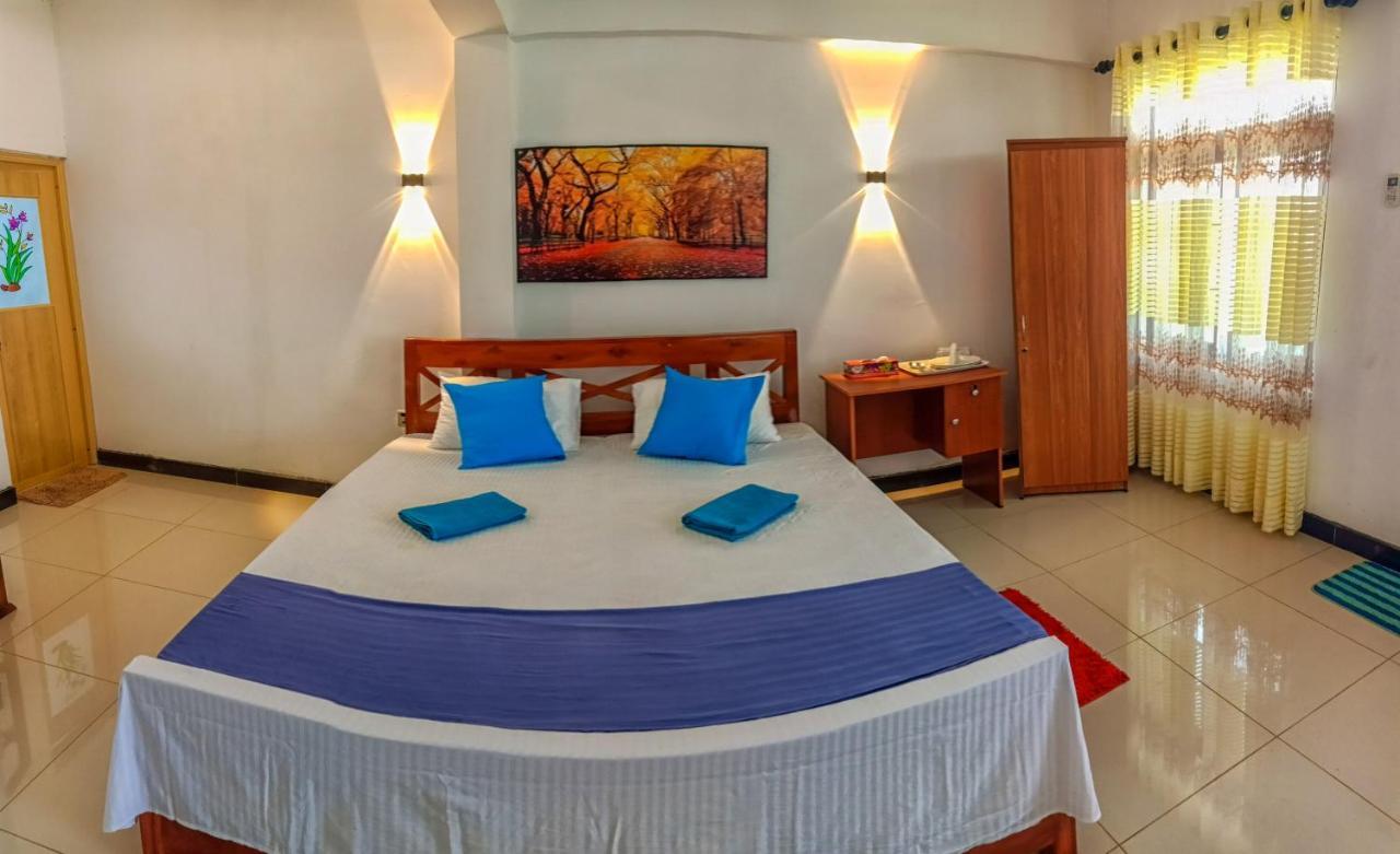 Ayomal Beach Paradise Kurunduwatta Extérieur photo